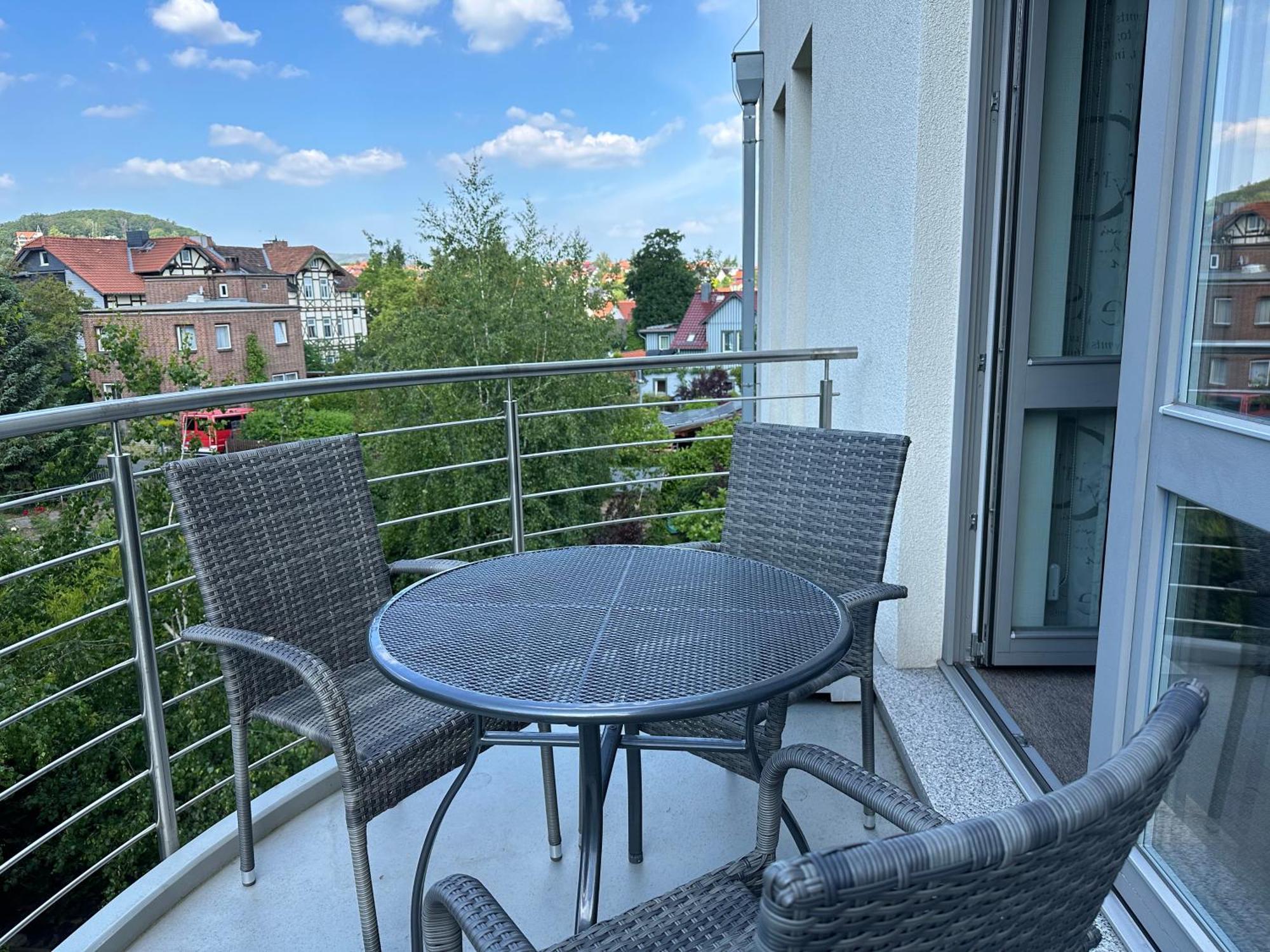 Monopol Apartments Wernigerode Exteriör bild